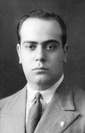 PCO - 24 anos - jovem deputado