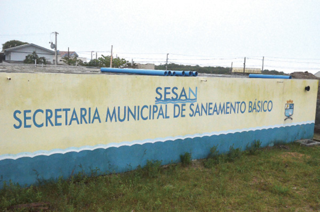 Este é um dos reservatórios da Sesan em Navegantes
