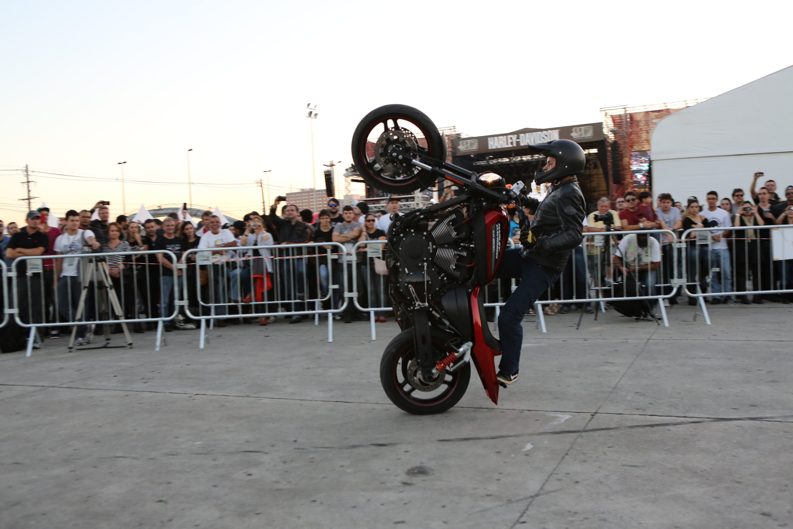 A Harley-Davidson cria experiências únicas para os clientes durante celebração do 110º aniversário da marca Harley-Davidson do Brasil