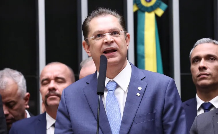 Sóstenes Cavalcante